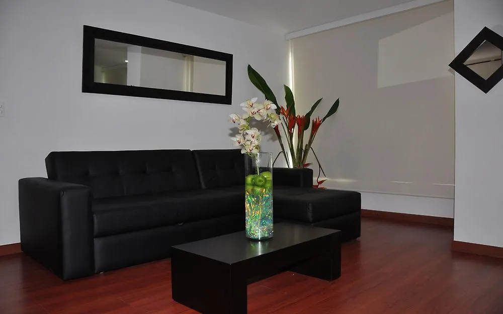 Apartasuites Plaza Modelia Bogotá Colombia