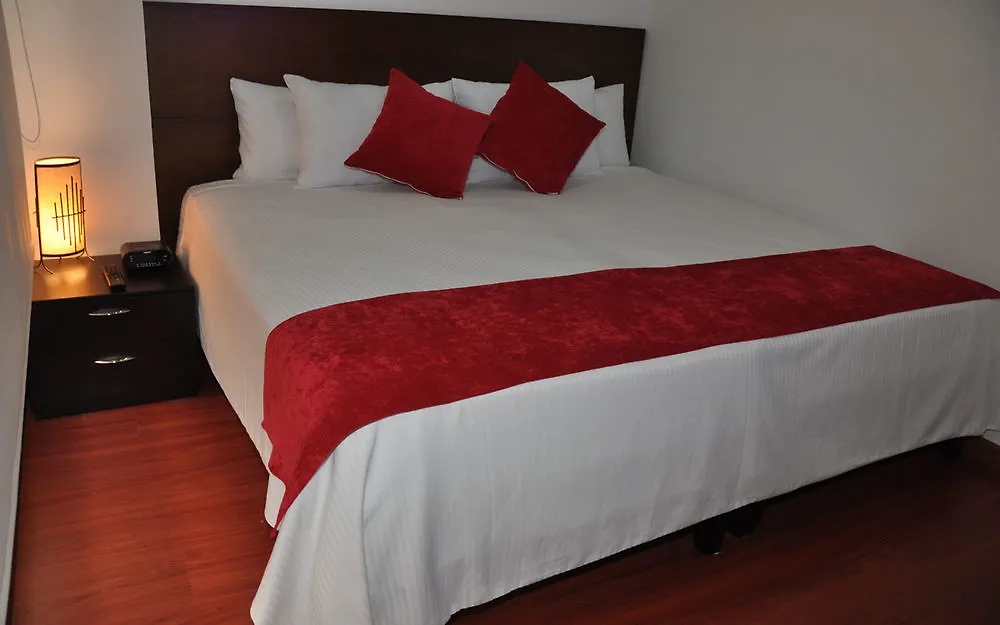 *** Apartahotel Apartasuites Plaza Modelia Bogotá Colombia