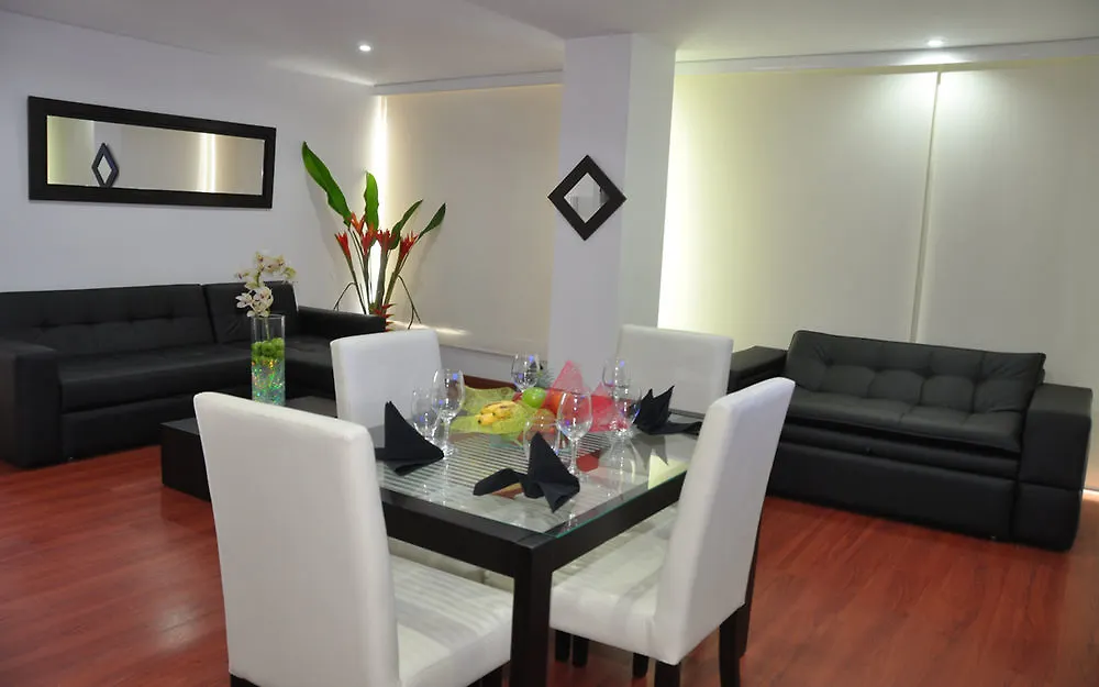 Apartamentos Plaza Modelia Bogota 3*,